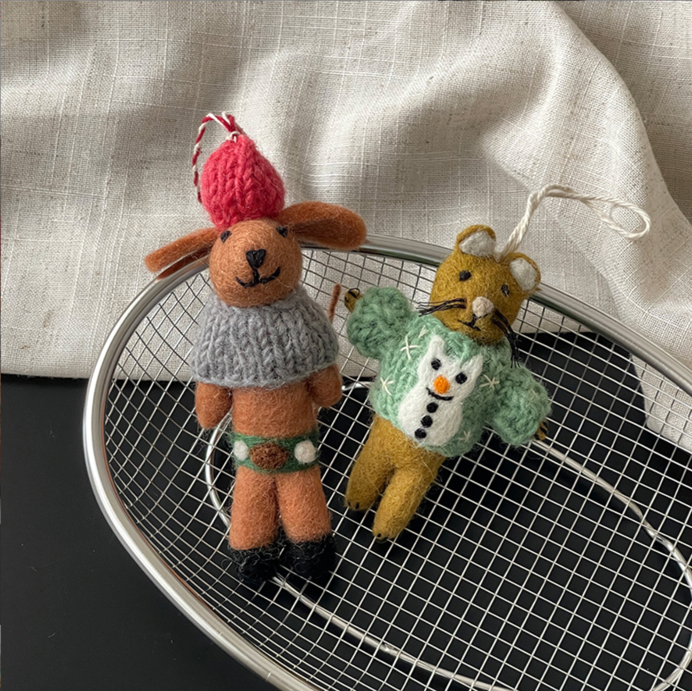 Snowman Sweater Cat Wool Felt Pendant