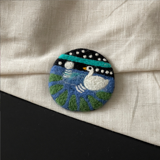 Moonlit White Goose Wool Felt Coaster